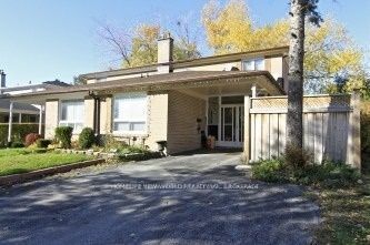 Photo 1 of 7 — 54 Painswick Crescent, Toronto, ON M2J 3M6