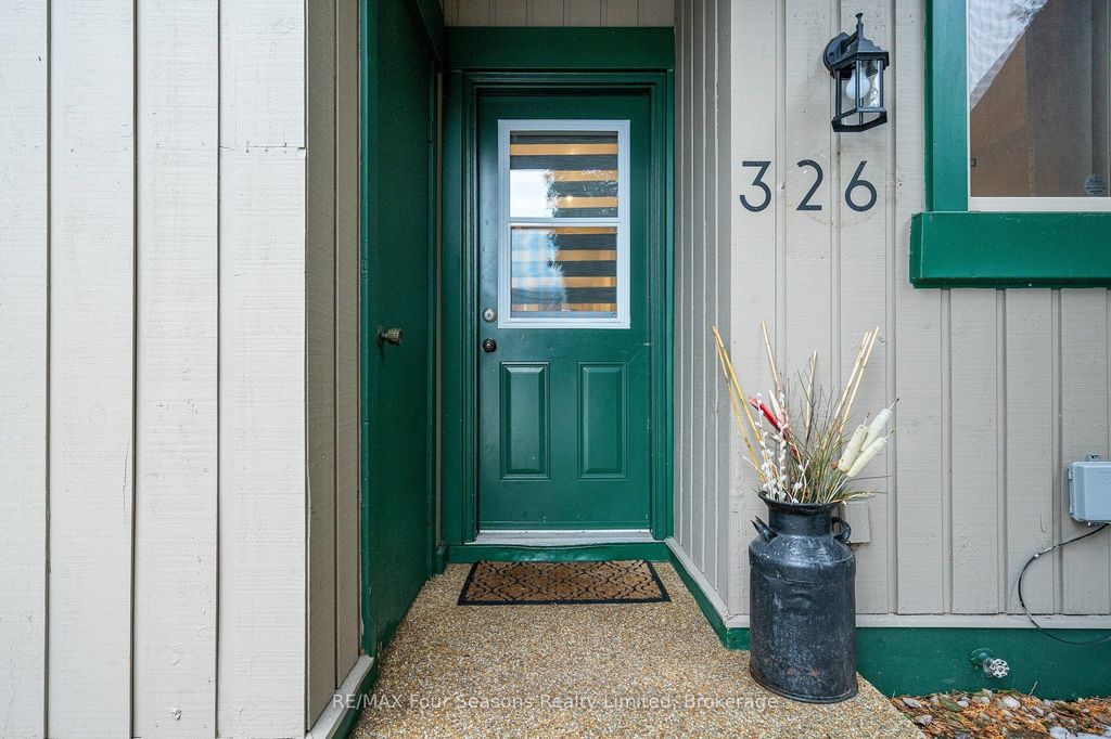 Photo of 5 Dawson Drive #326, Collingwood, ON L9Y 5B4 (MLS # S12649388)