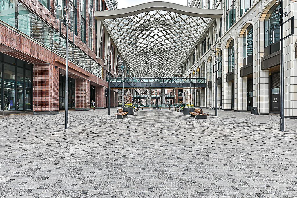 Photo of 480 Front st west Street W #1504, Toronto, ON M5V 0V6 (MLS # C12362438)