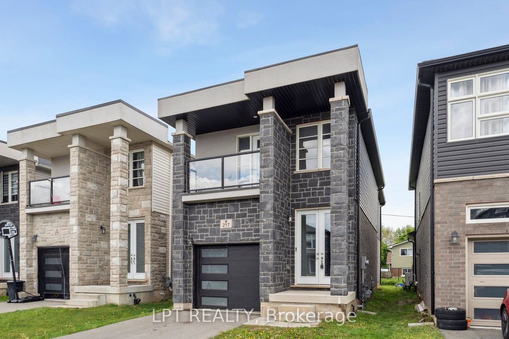 Photo of 217 Louise Street, Welland, ON L3B 1T2 (MLS # X12675030)