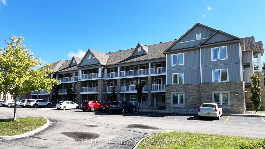 Photo of 50 Mulligan Lane S #312, Wasaga Beach, ON L9Z 0C5 (MLS # S12857252)