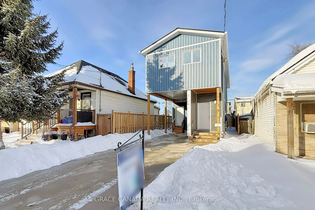 Photo of 85 Albany Avenue, Hamilton, ON L8H 2H4 (MLS # X12735484)