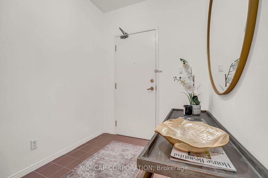 Photo of 600 Eglinton Avenue E #109, Toronto, ON M4P 1P3 (MLS # C12212621)