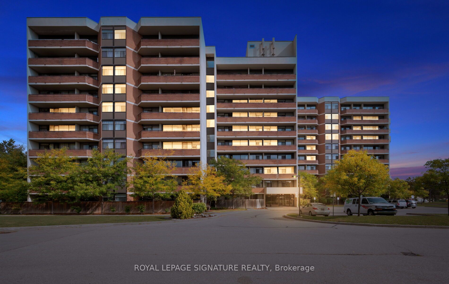 2301 Derry Road W 1005