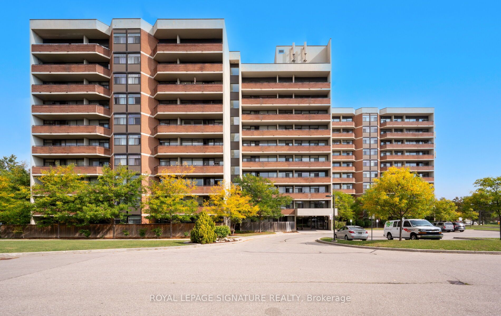 2301 Derry Road W 1005