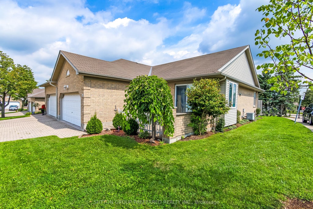 Photo of 861 Shelborne Street #29, London South, ON N5Z 5C5 (MLS # X13747878)