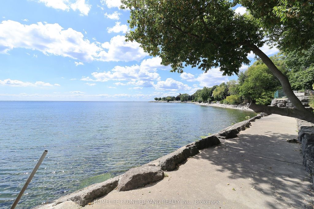 Photo of 2697 Lake Shore Boulevard W #21, Toronto, ON M8V 1G6 (MLS # W12367306)