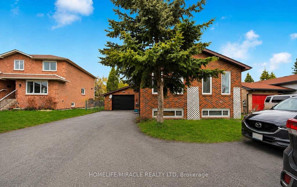 Photo of 696 Sheppard Avenue, Pickering, ON L1V 1G3 (MLS # E13637938)