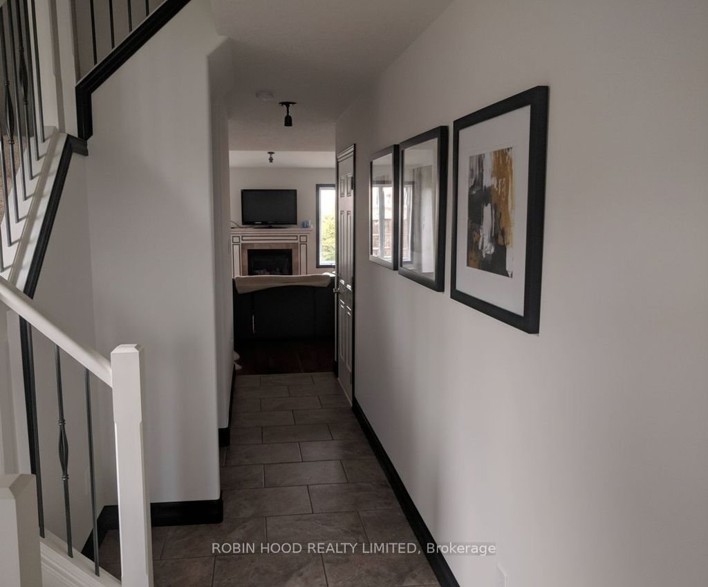 Photo of 2701 Bateman Trail, London South, ON N6L 0A9 (MLS # X12395034)
