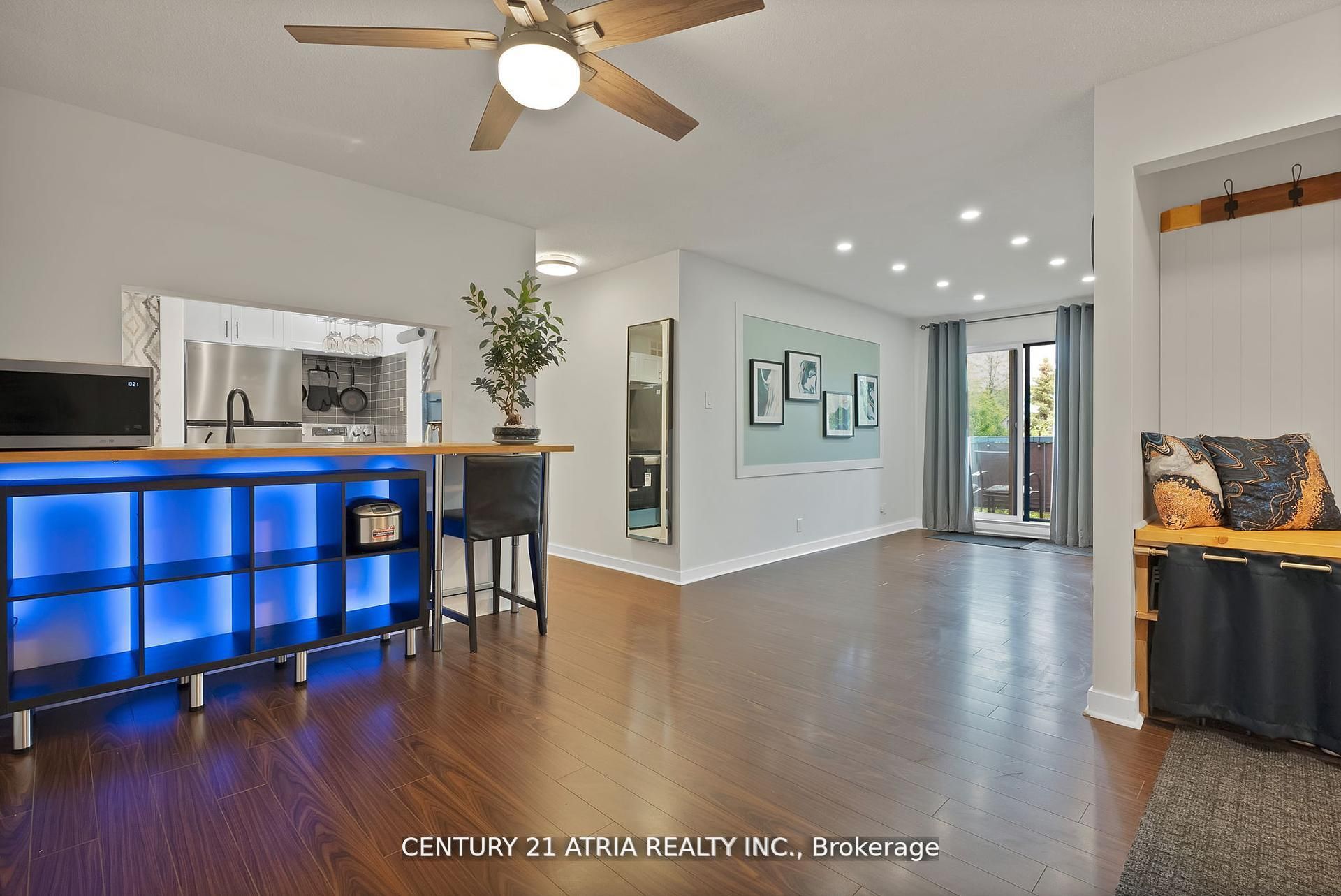 65 Trailwood Drive 523