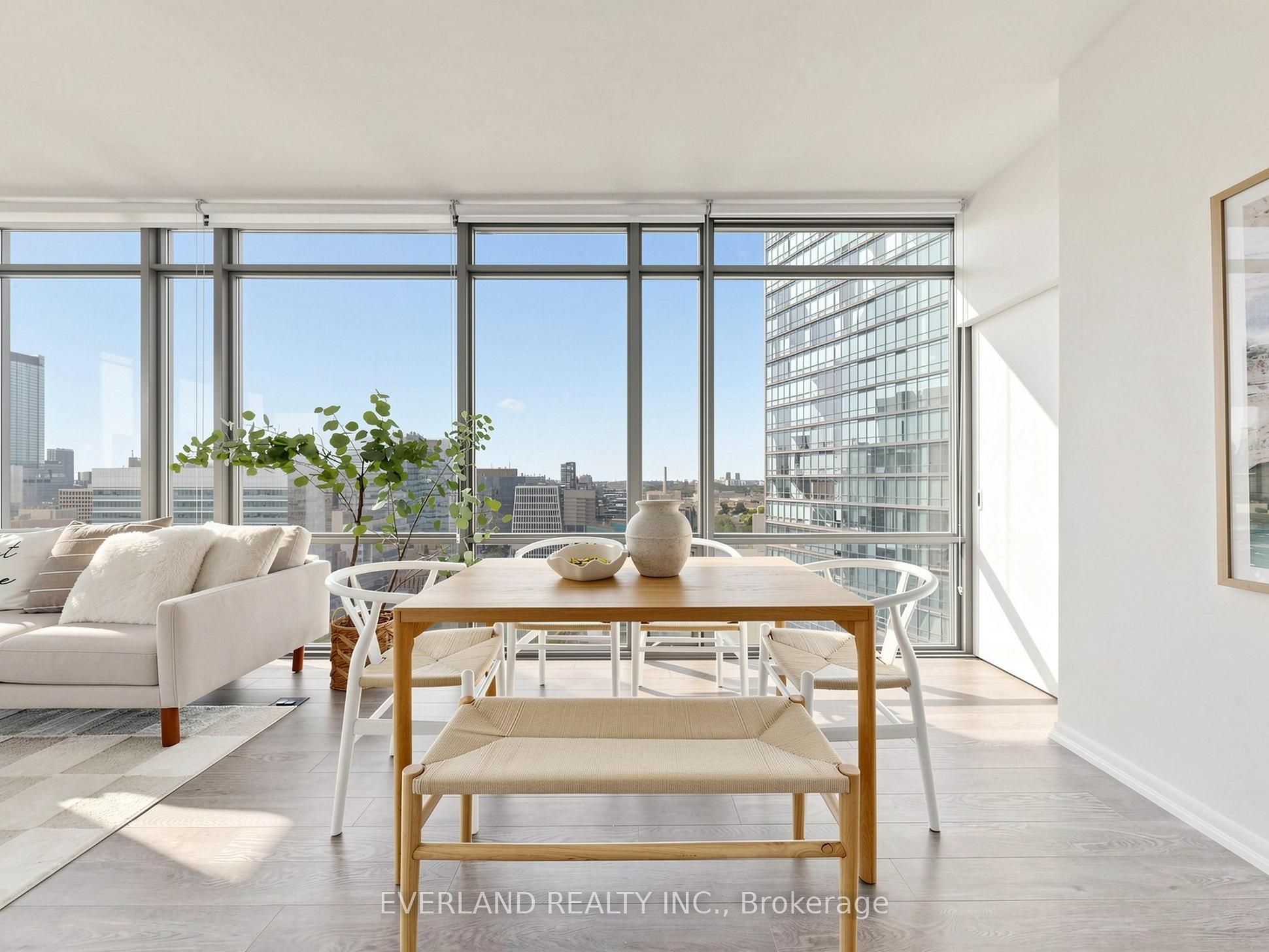 38 Grenville Street 2303