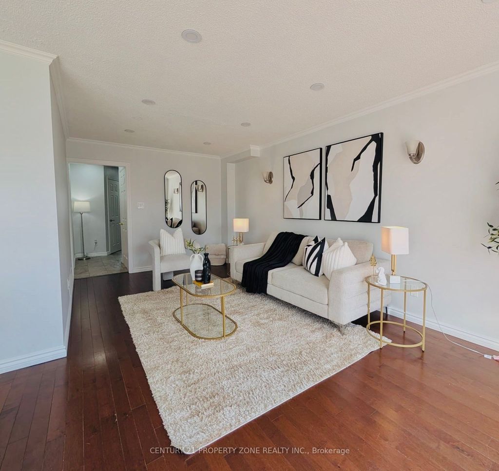 Photo of 240 Simmons Boulevard, Brampton, ON L6V 3Y1 (MLS # W13108134)