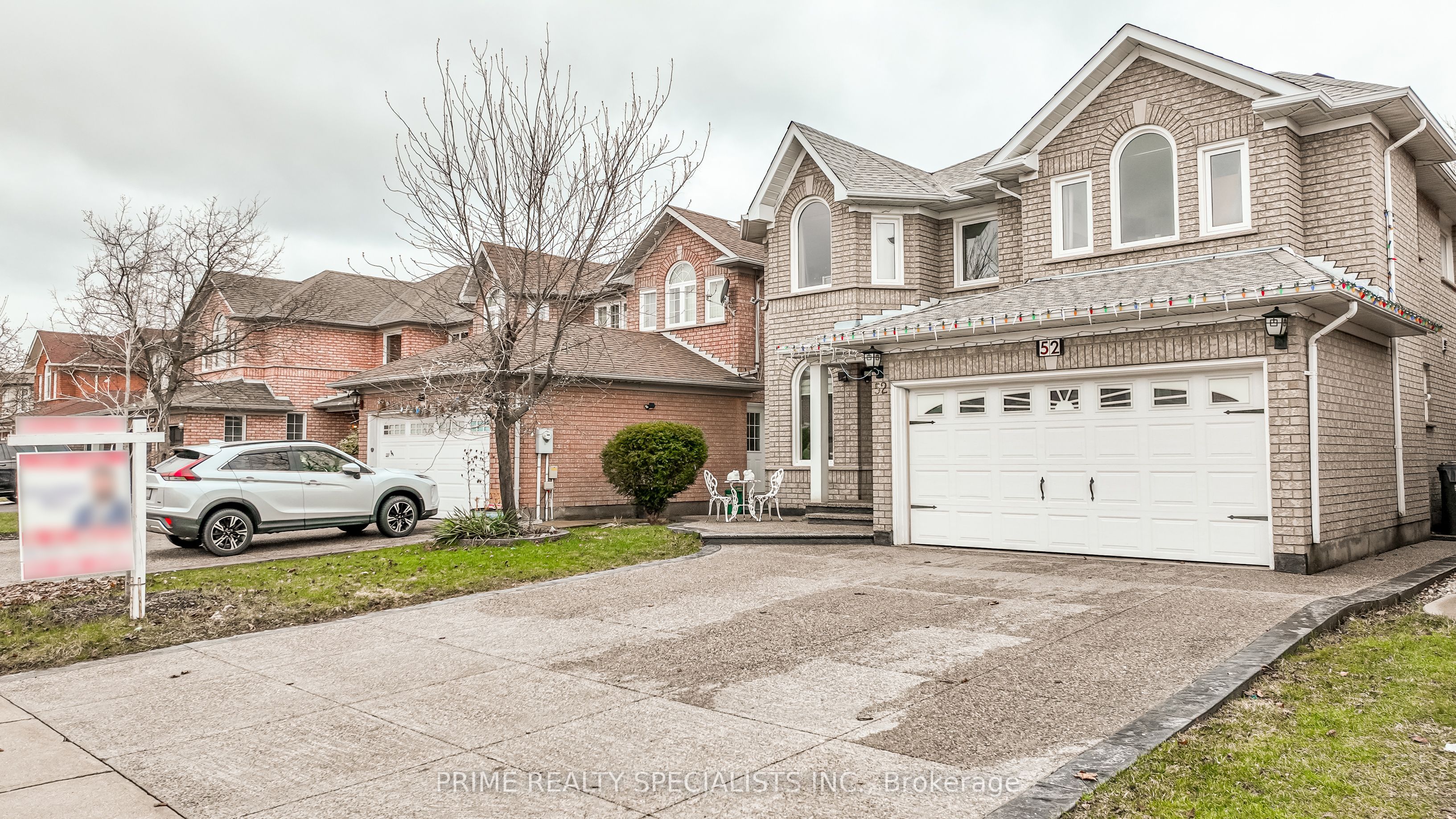 52 Deerglen Drive