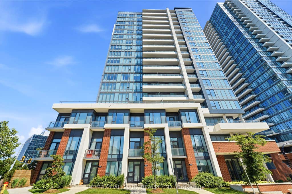 Photo of 5 Wellington Street S #1403, Kitchener, ON N2G 0E3 (MLS # X13632338)