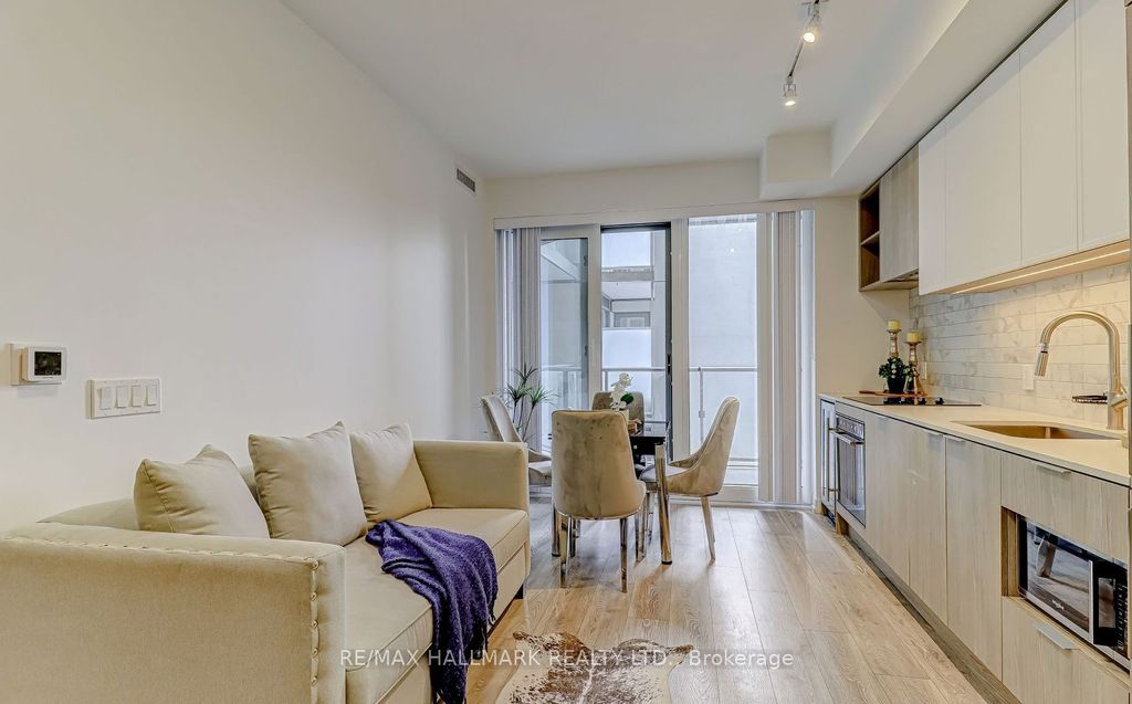 Photo of 2020 Bathurst Street #601, Toronto, ON M5P 0A6 (MLS # C12851712)