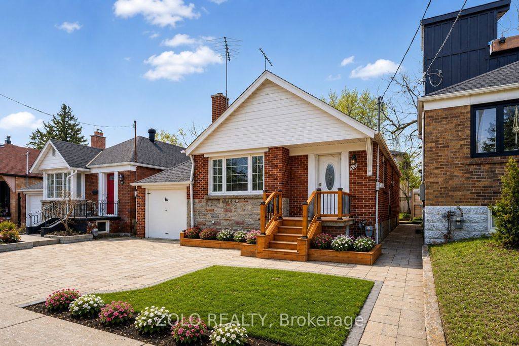 Photo of 461 O'connor Drive, Toronto, ON M4J 2W8 (MLS # E13073042)
