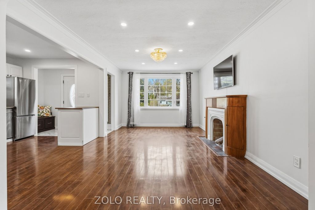 Photo of 461 O'connor Drive, Toronto, ON M4J 2W8 (MLS # E13073042)