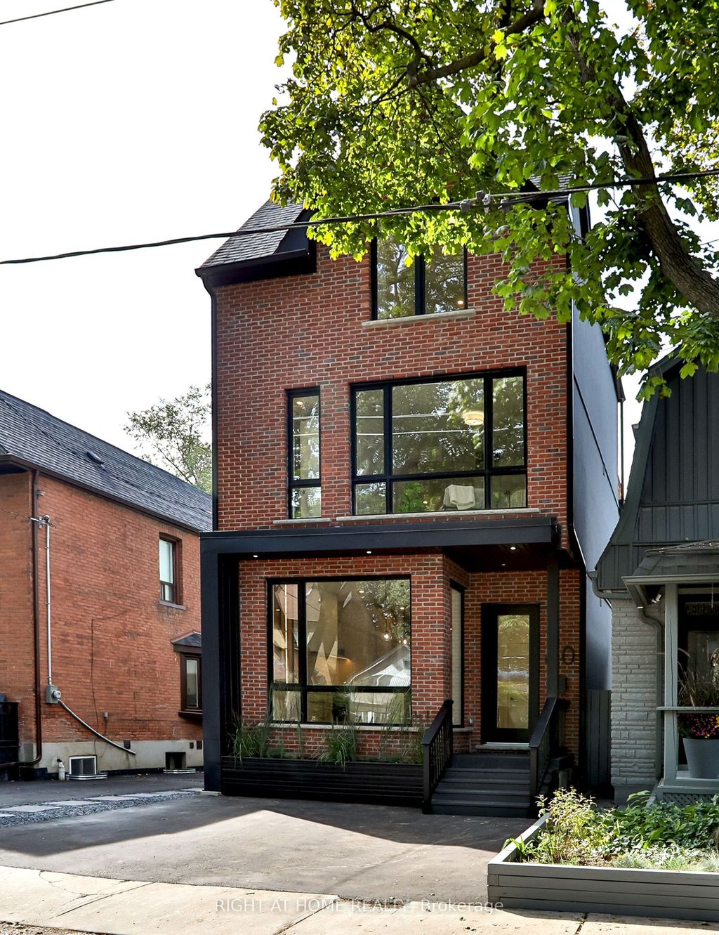 Photo of 60 Winnifred Avenue, Toronto, ON M4M 2X3 (MLS # E12446485)