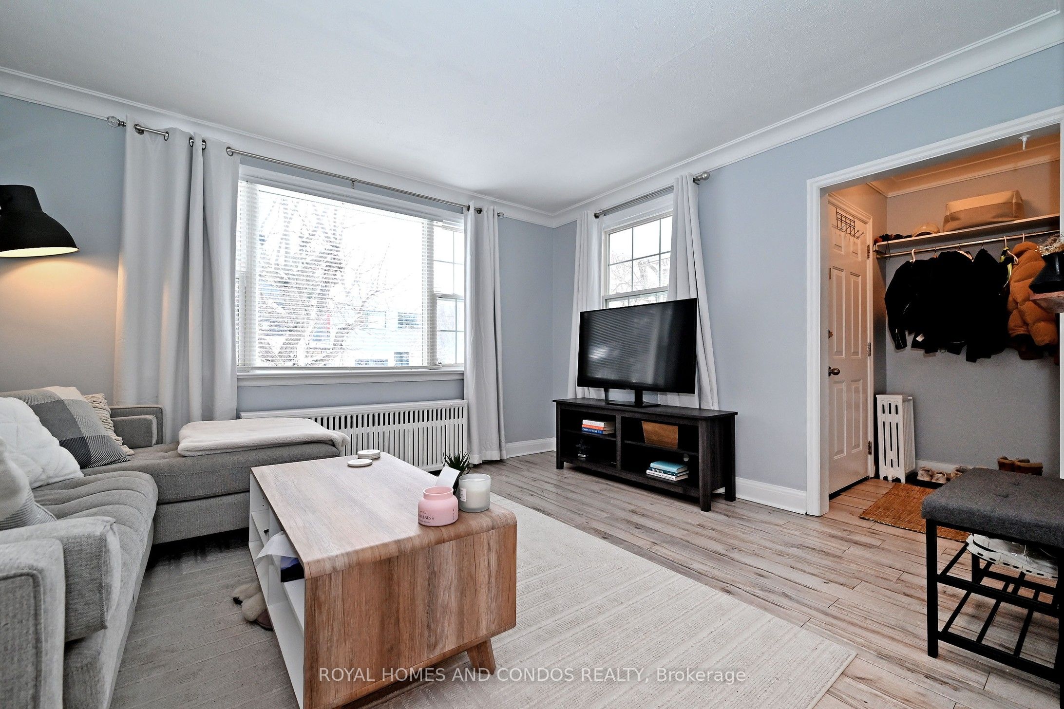 13 Forty First Street Main Floor