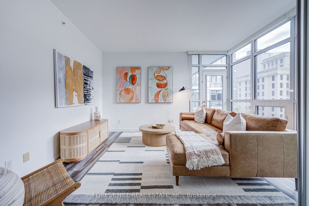 Photo of 210 Simcoe Street #701, Toronto, ON M5T 0A9 (MLS # C12560236)