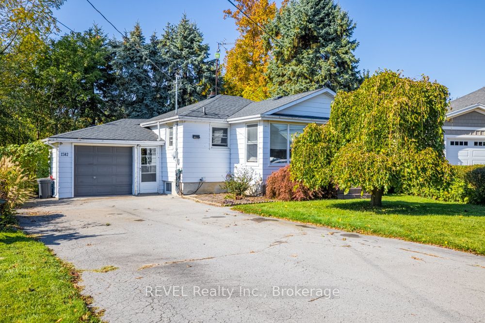 1582 Creek Road
