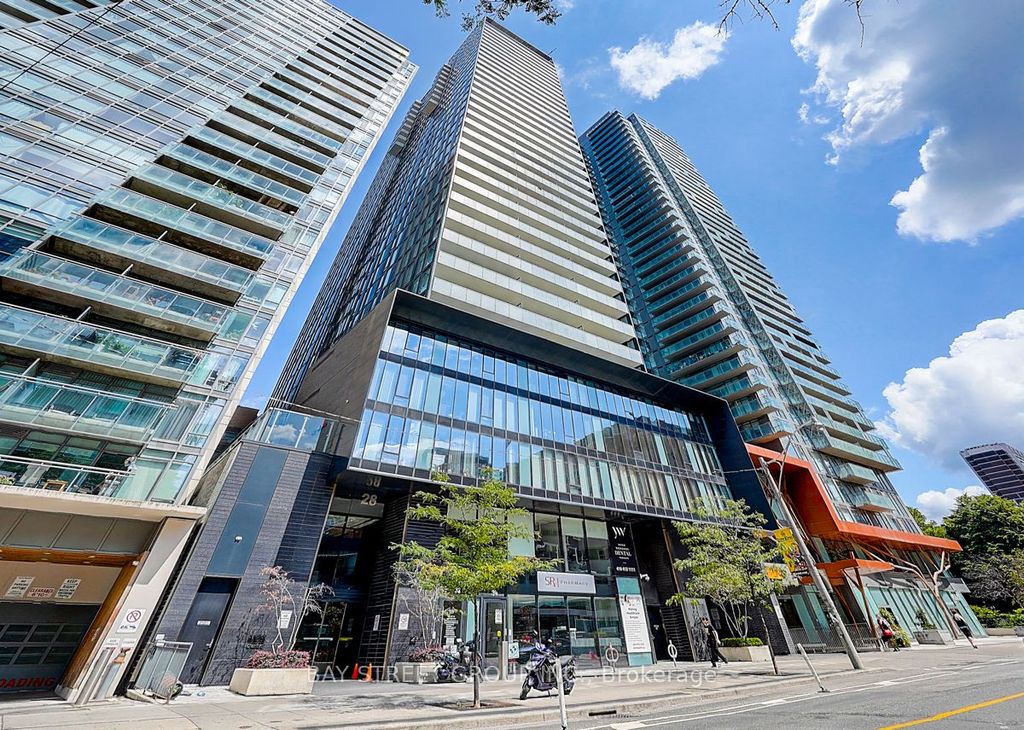 Photo of 28 Wellesley Street E #3107, Toronto, ON M4Y 0C4 (MLS # C12298822)