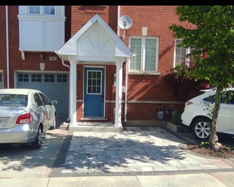 15 Old Colony Road 84 Richmond Hill ON L4E 4L5