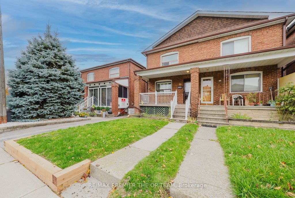 Photo of 18 Greyton Crescent, Toronto, ON M6E 2G2 (MLS # C12566488)