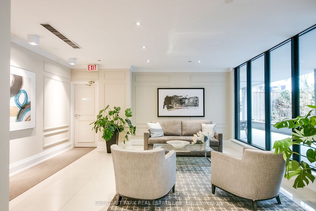 Photo of 70 Montclair Avenue #405, Toronto, ON M5P 1P7 (MLS # C13095156)