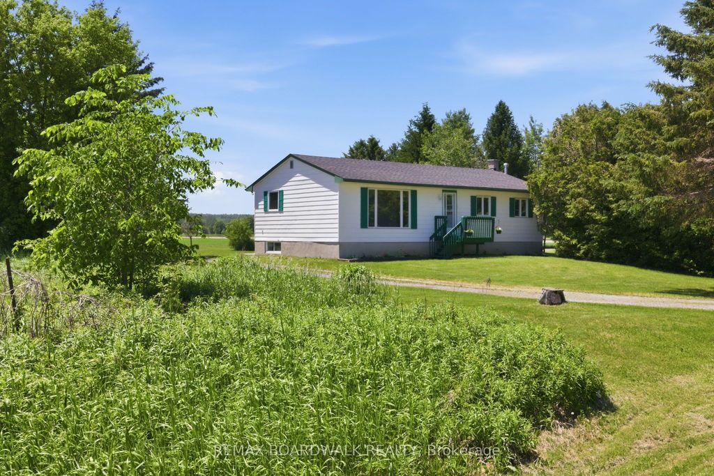 Photo of 2187 County Road #29 Road N, Mississippi Mills, ON K0A 2X0 (MLS # X13433054)
