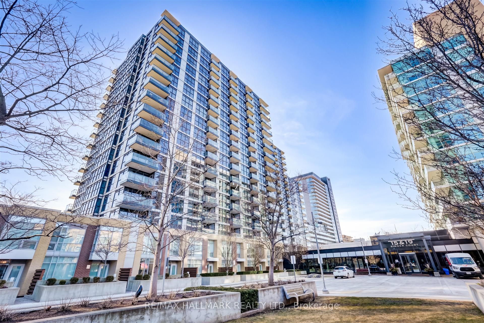19 Singer Court PH16