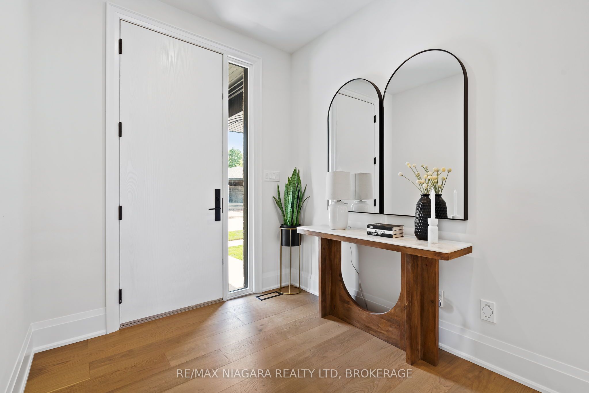 16 Accursi Crescent