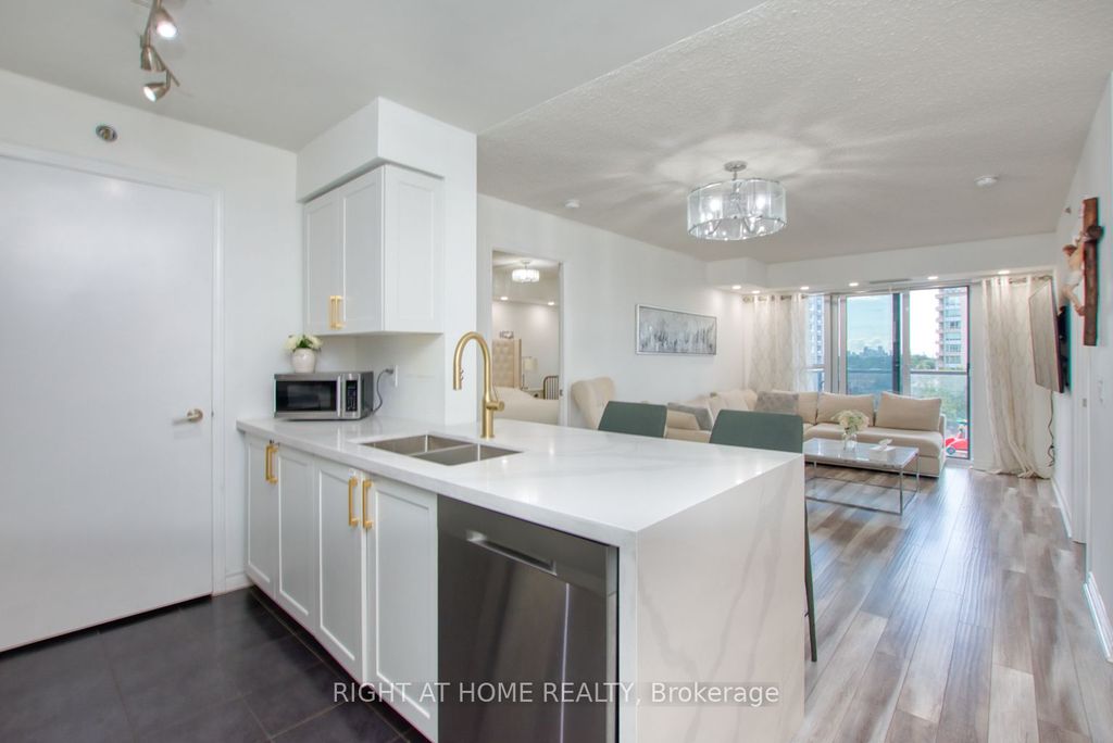 Photo of 35 Saranac Boulevard #827, Toronto, ON M6A 2G4 (MLS # C12596668)