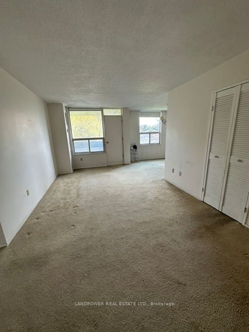 Photo of 5 Shady Golfway N/A #416, Toronto, ON M3C 3A5 (MLS # C13119568)