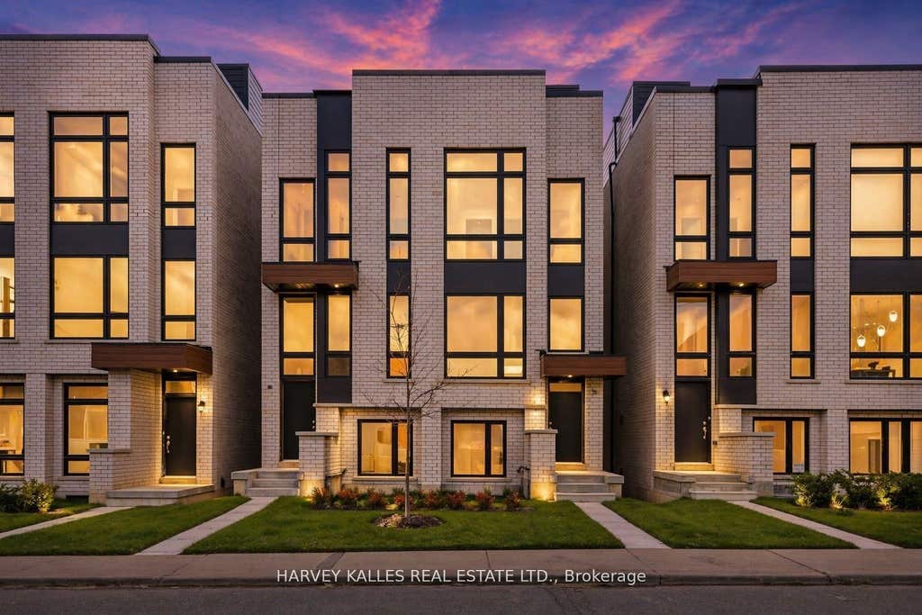 Photo of 9 Innes Avenue, Toronto, ON M6E 0B2 (MLS # W13678200)