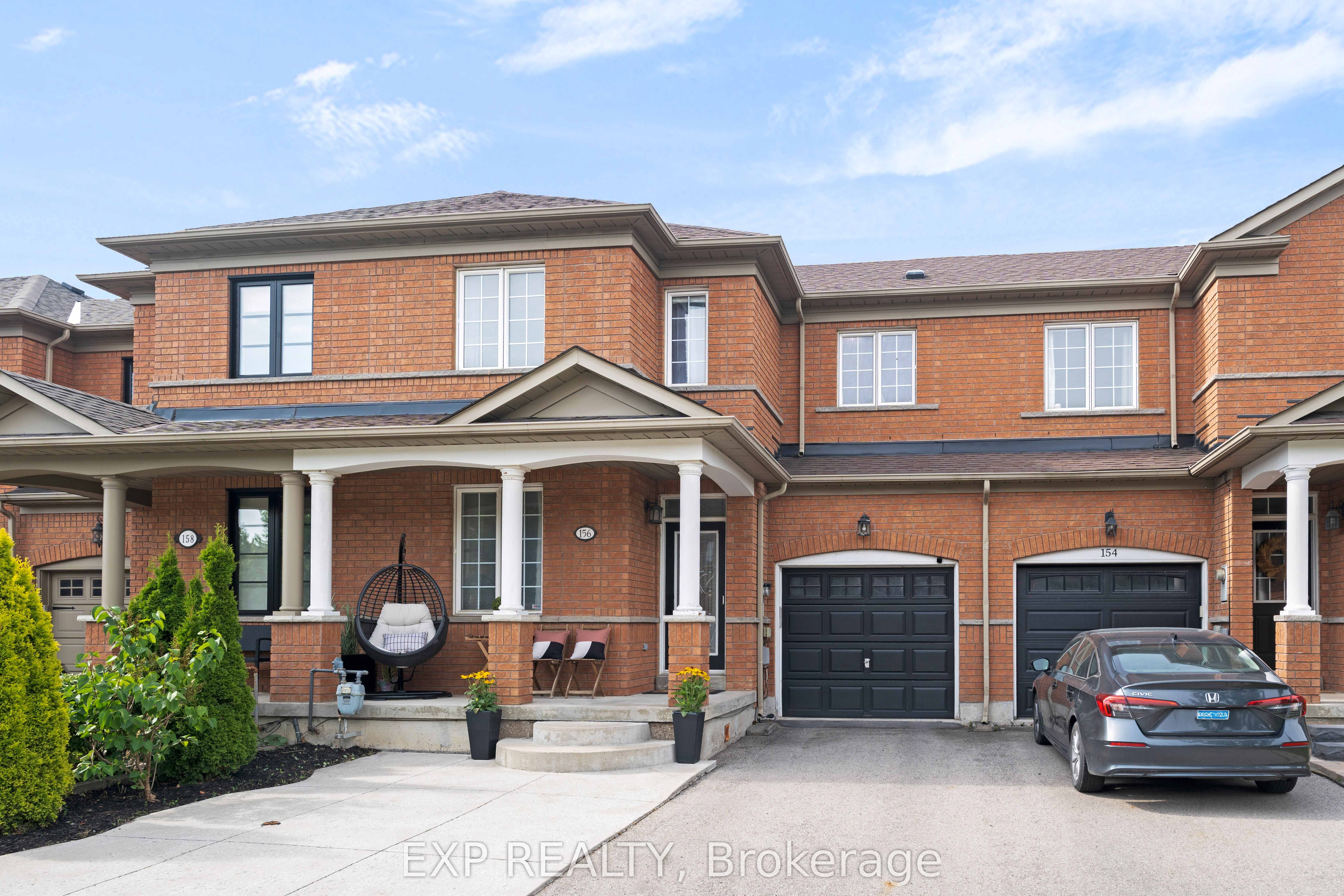 156 Dolce Crescent
