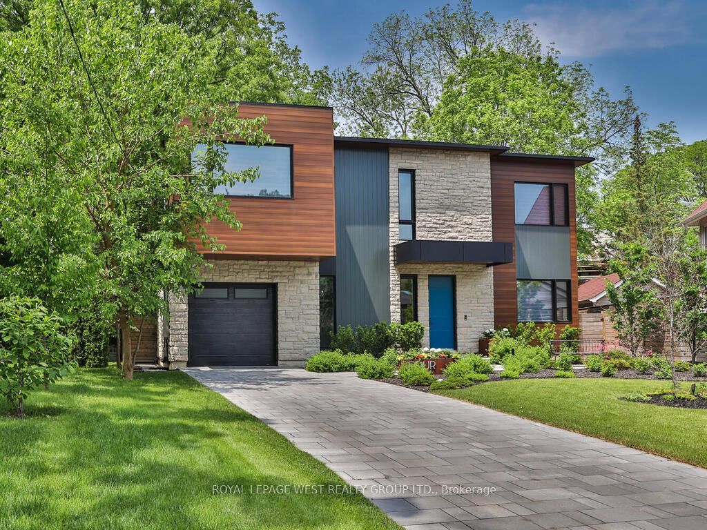Photo of 4 Old Oak Road, Toronto, ON M9A 2V8 (MLS # W12215169)