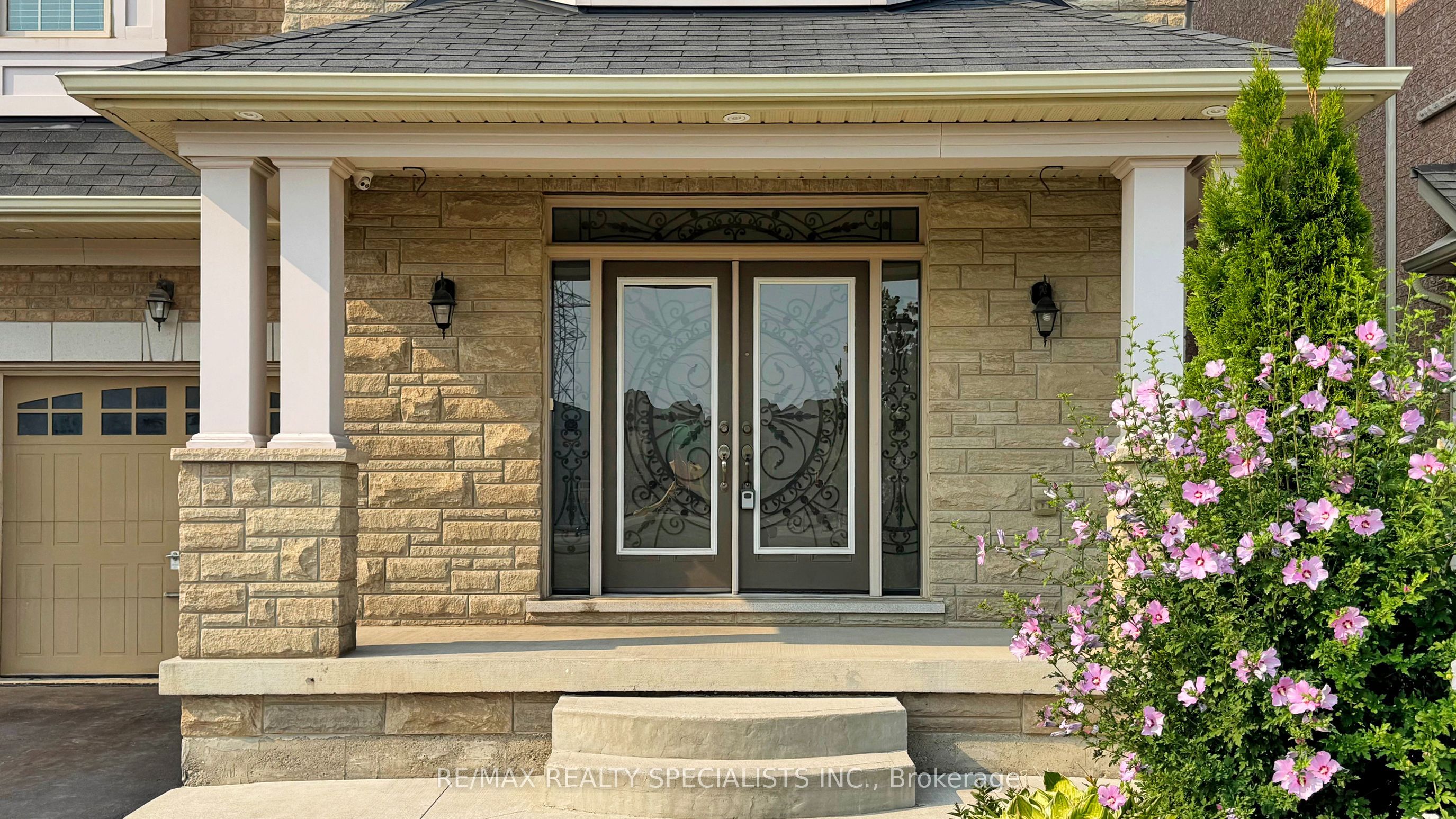 53 Heatherglen Drive