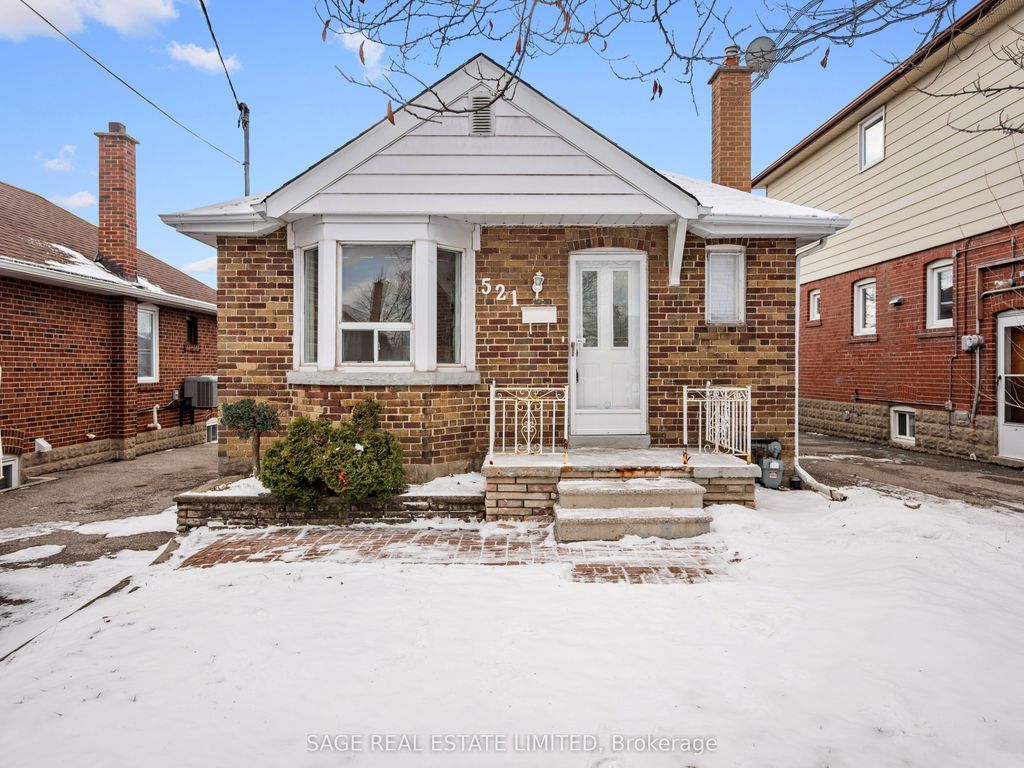 Photo of 521 Glen Park Avenue, Toronto, ON M6B 2G2 (MLS # W12909456)