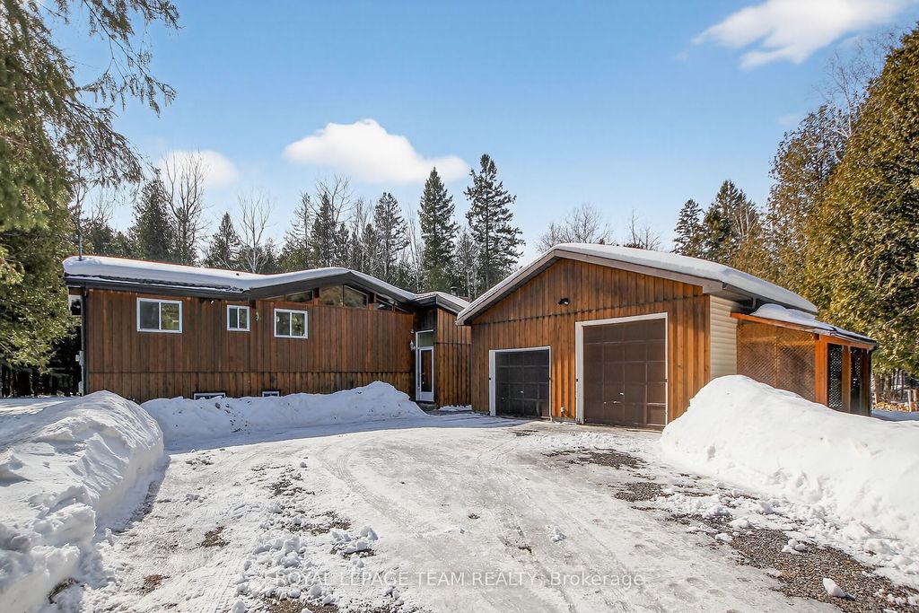 Photo of 941 Corkery Road, Carp - Huntley Ward, ON K0A 1L0 (MLS # X12809098)