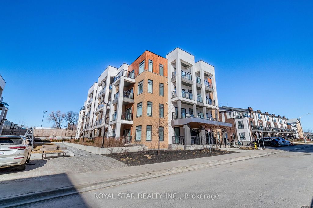 Photo of 120 Canon Jackson Drive #401, Toronto, ON M6M 0E1 (MLS # W13098746)
