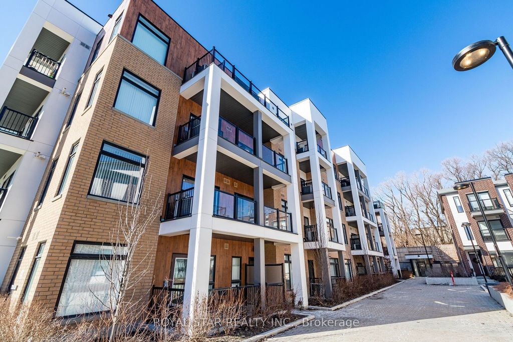 Photo of 120 Canon Jackson Drive #401, Toronto, ON M6M 0E1 (MLS # W13098746)