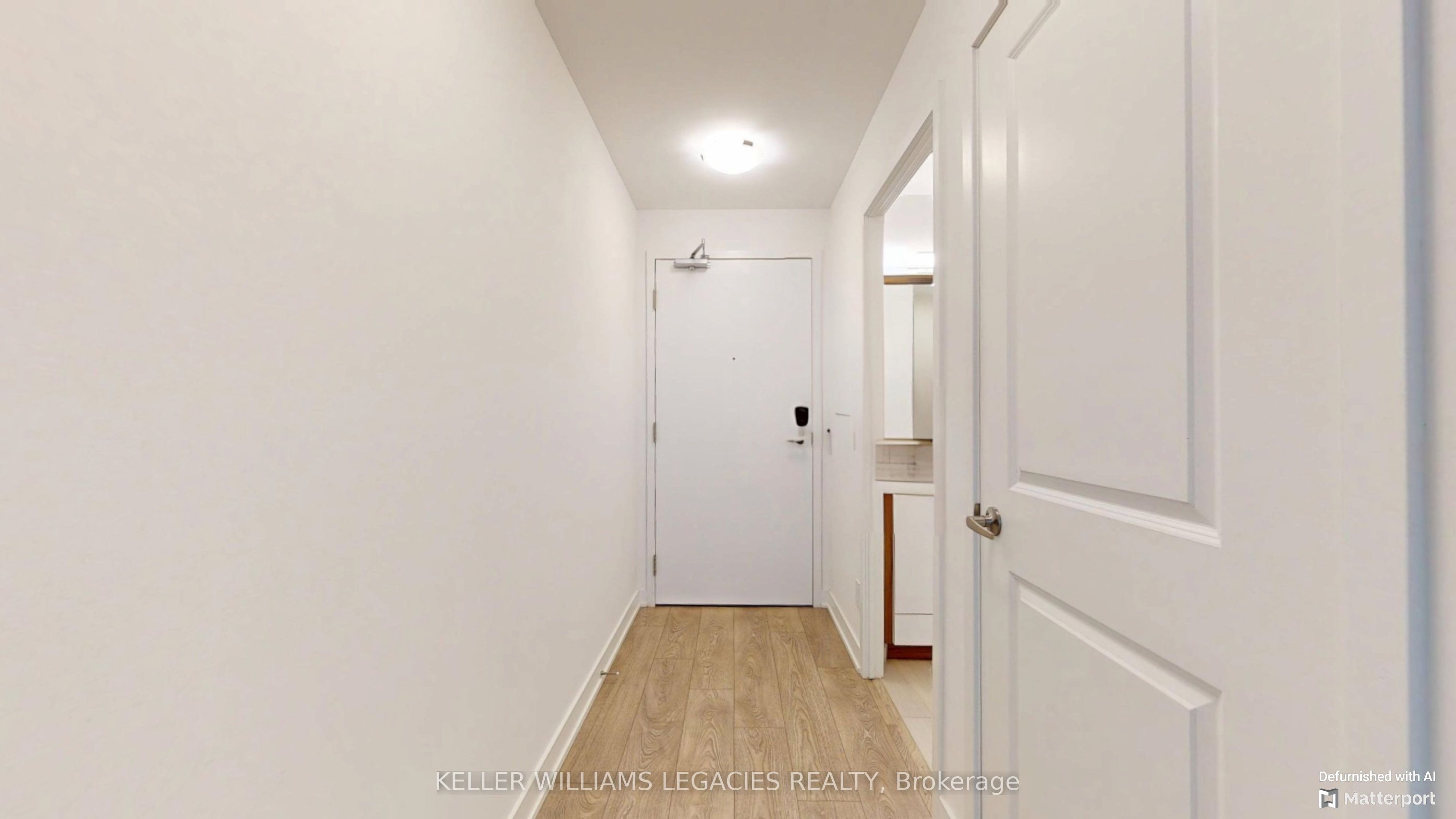 543 Richmond Street W 405