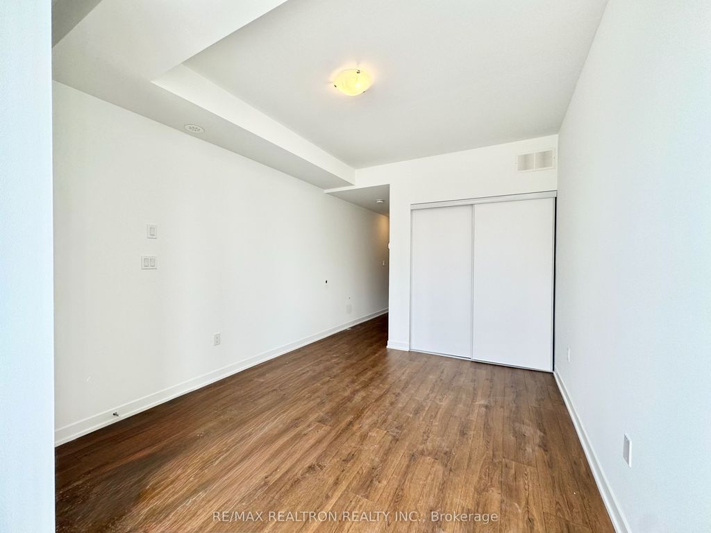 Photo of 24 Turtle Island Road, Toronto, ON M6A 2M5 (MLS # C12357272)