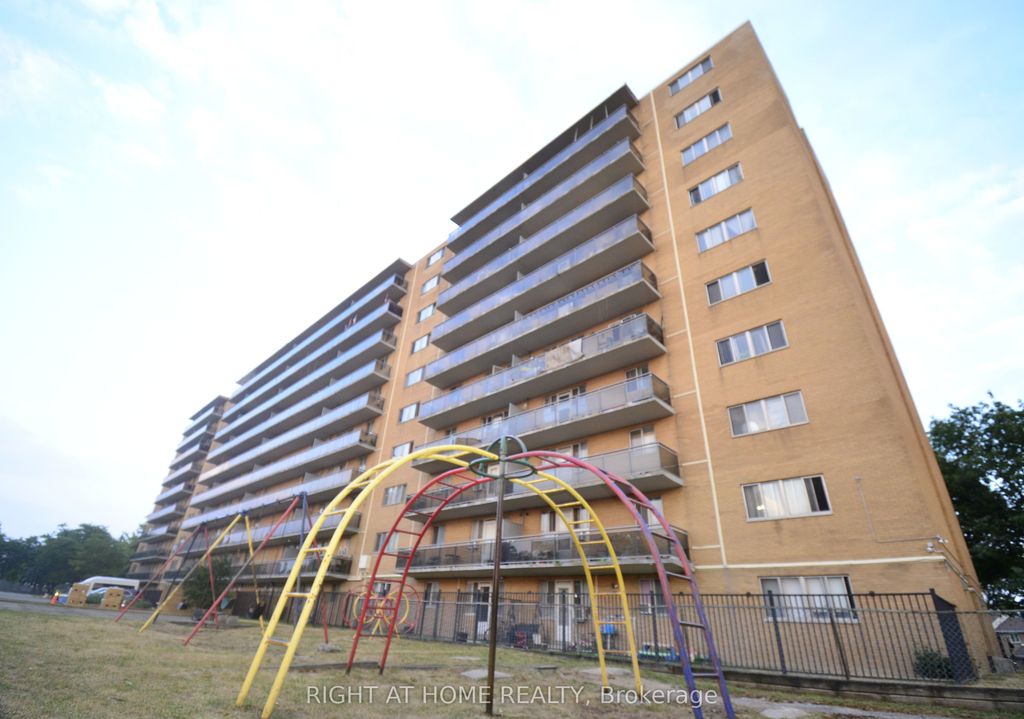 Photo of 100 Dundalk Drive #216, Toronto, ON M1P 4V2 (MLS # E12444534)