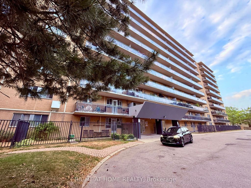 Photo of 100 Dundalk Drive #216, Toronto, ON M1P 4V2 (MLS # E12444534)