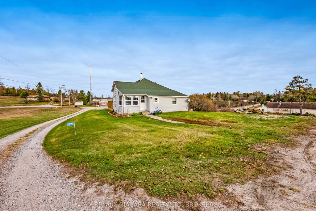 Photo of 7357 Road 506 Road, Frontenac, ON K0H 2M0 (MLS # X12506416)