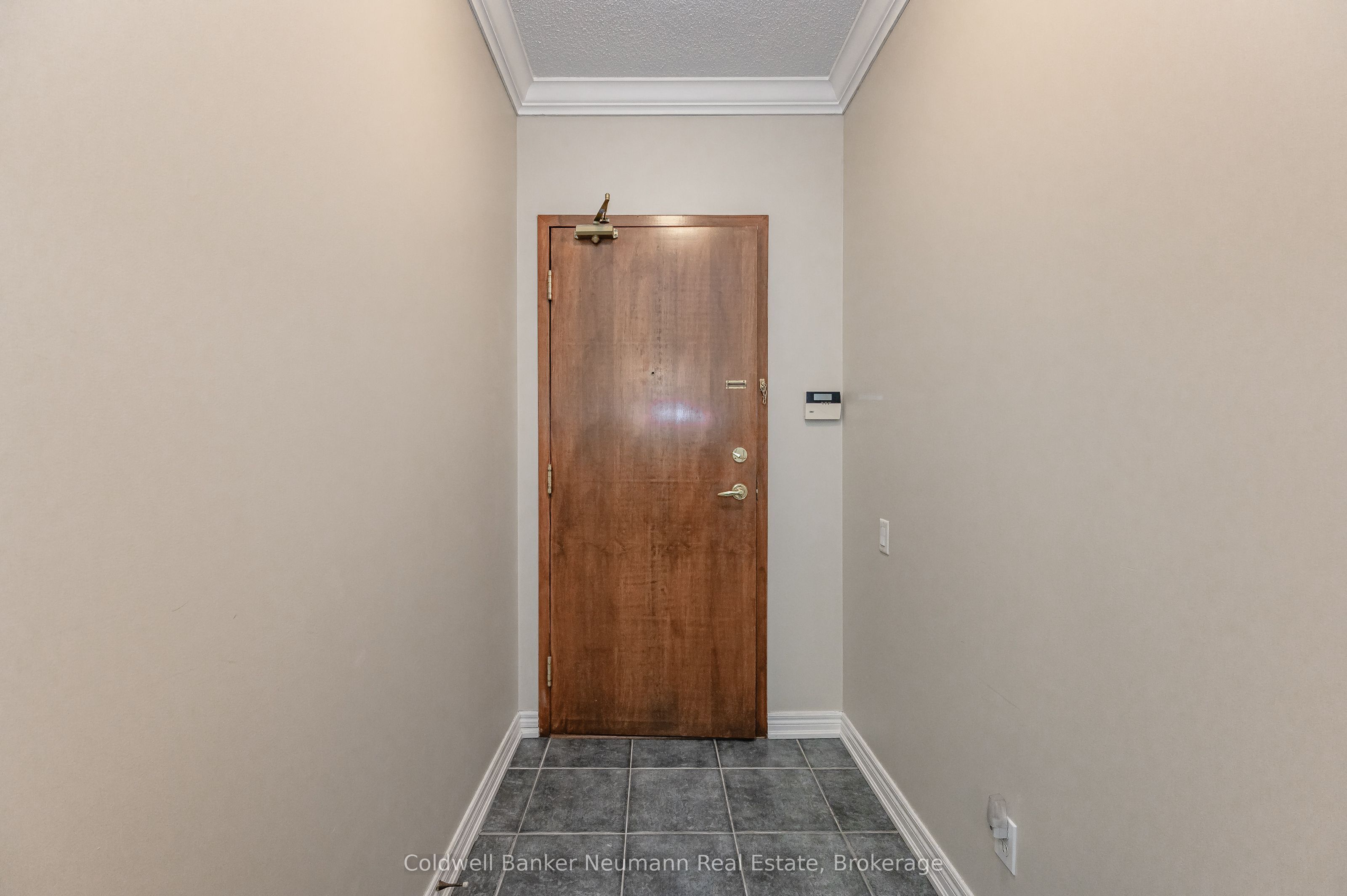 60 Old Mill Road 409