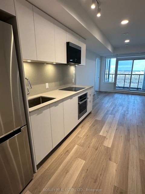 9 Clegg Road 1609 Markham ON L6G 0H3