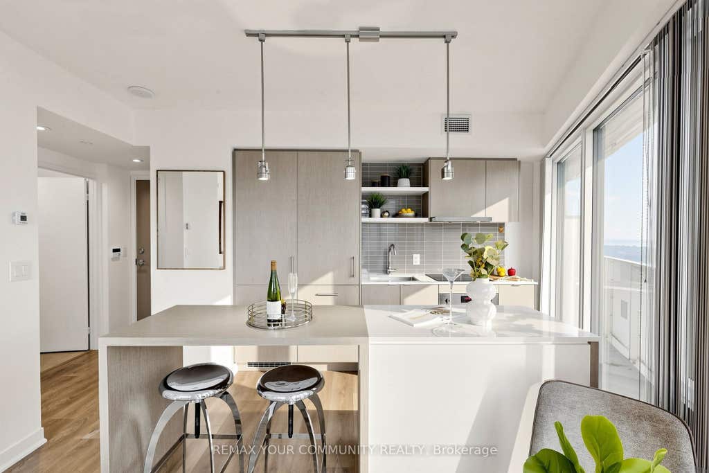 Photo of 88 Harbour Street #3702, Toronto, ON M5J 1B7 (MLS # C13589474)
